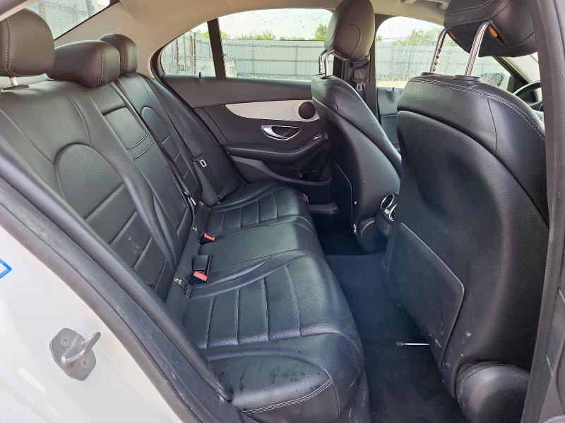2016 MERCEDES-BENZ C 300 - 55SWF4JB2GU176459