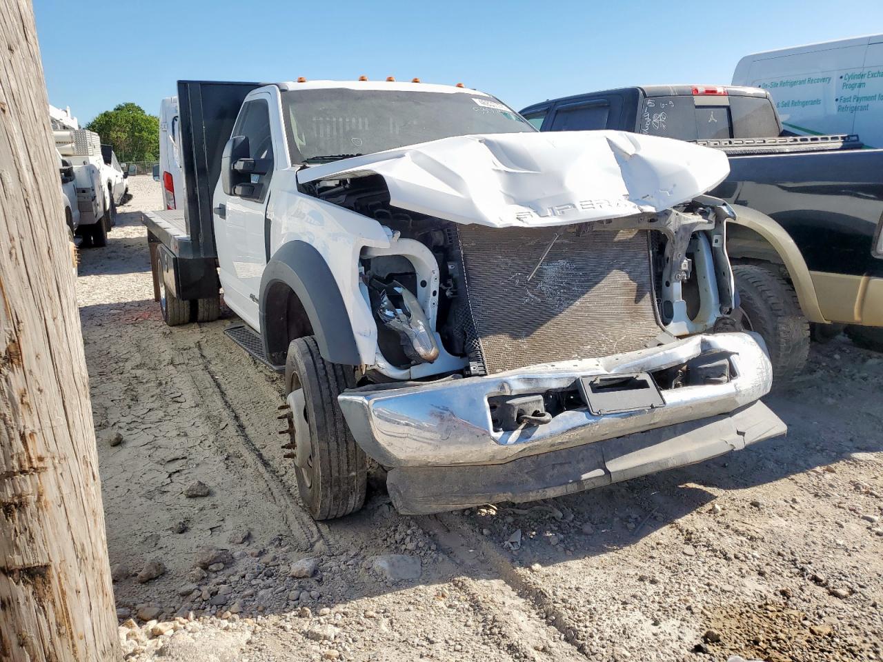 FORD F-550 SUPER DUTY