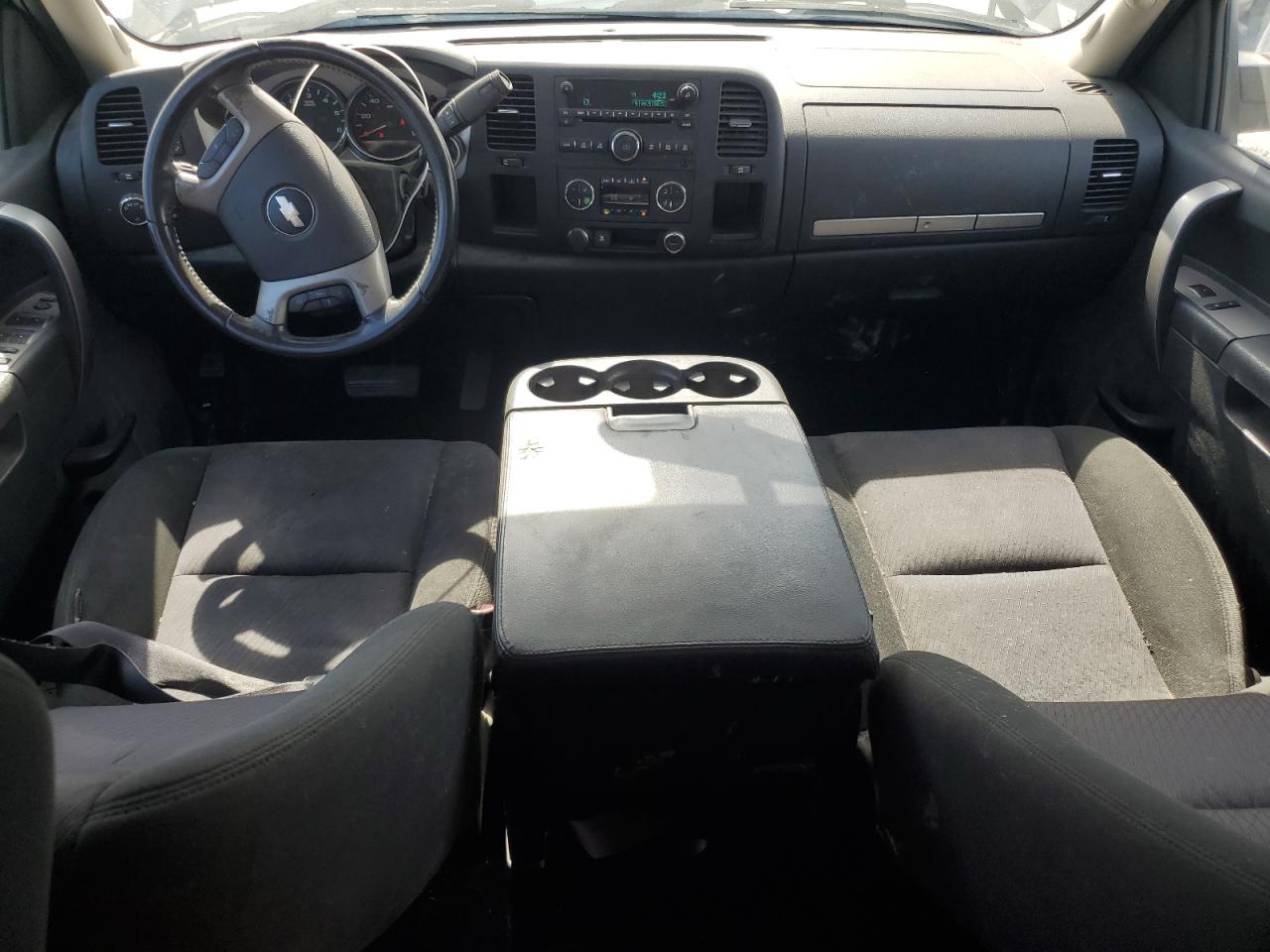 CHEVROLET SILVERADO C1500 LT