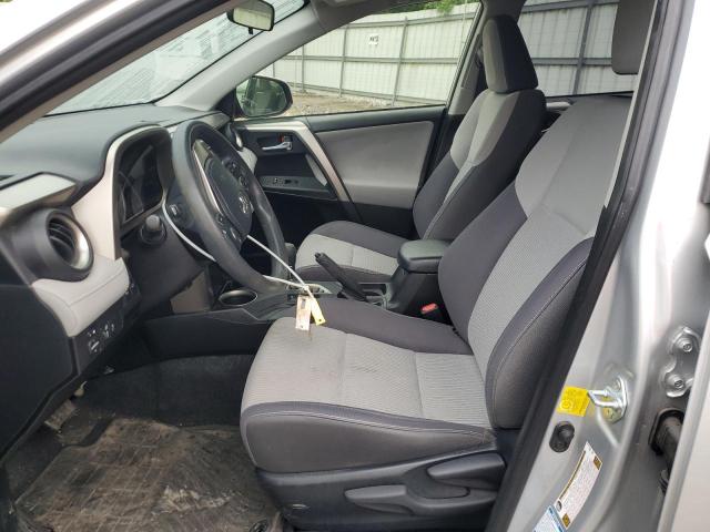 2015 TOYOTA RAV4 XLE JTMRFREV4FD170832