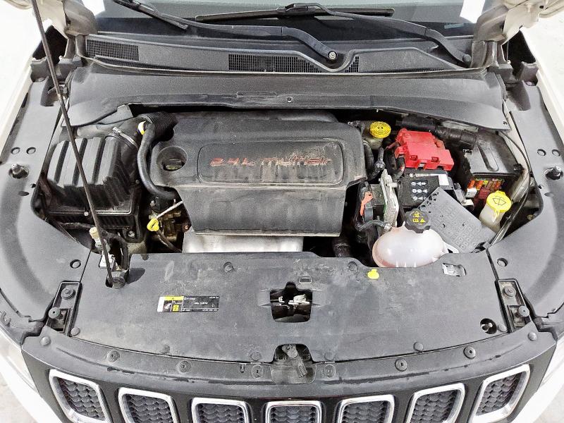 2019 JEEP COMPASS LI 3C4NJDCB9KT695916