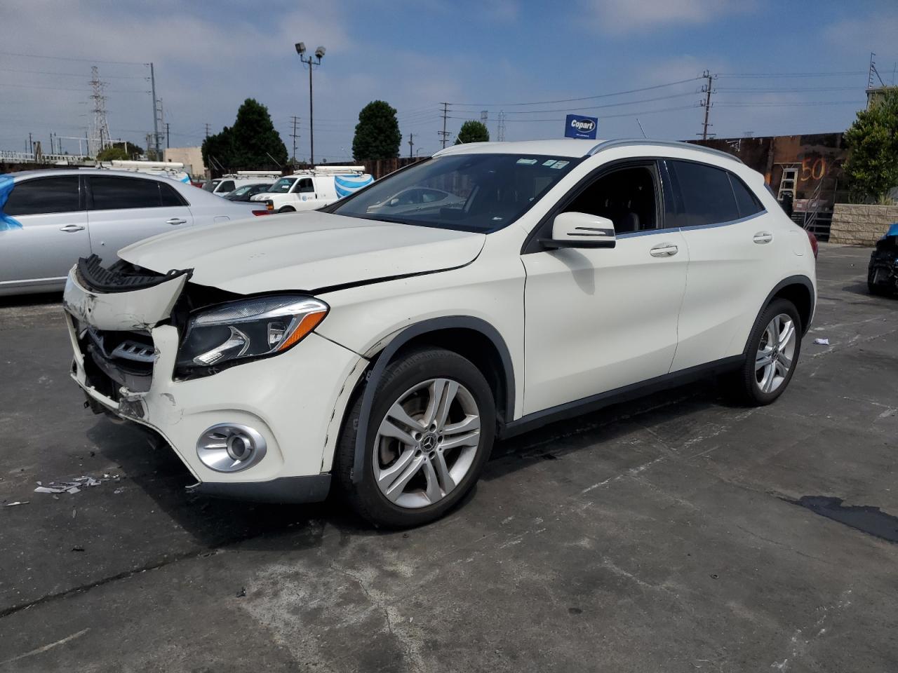 MERCEDES-BENZ GLA-CLASS 250