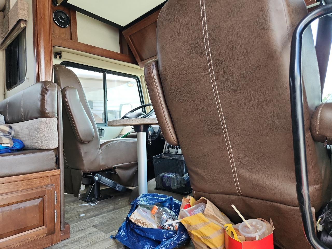 Lot #3208284450 2018 FORD F53