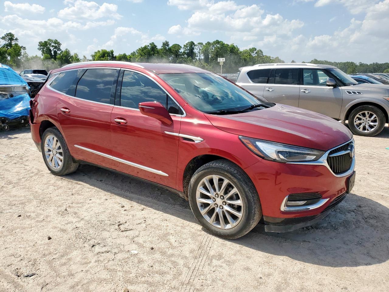 BUICK ENCLAVE ESSENCE