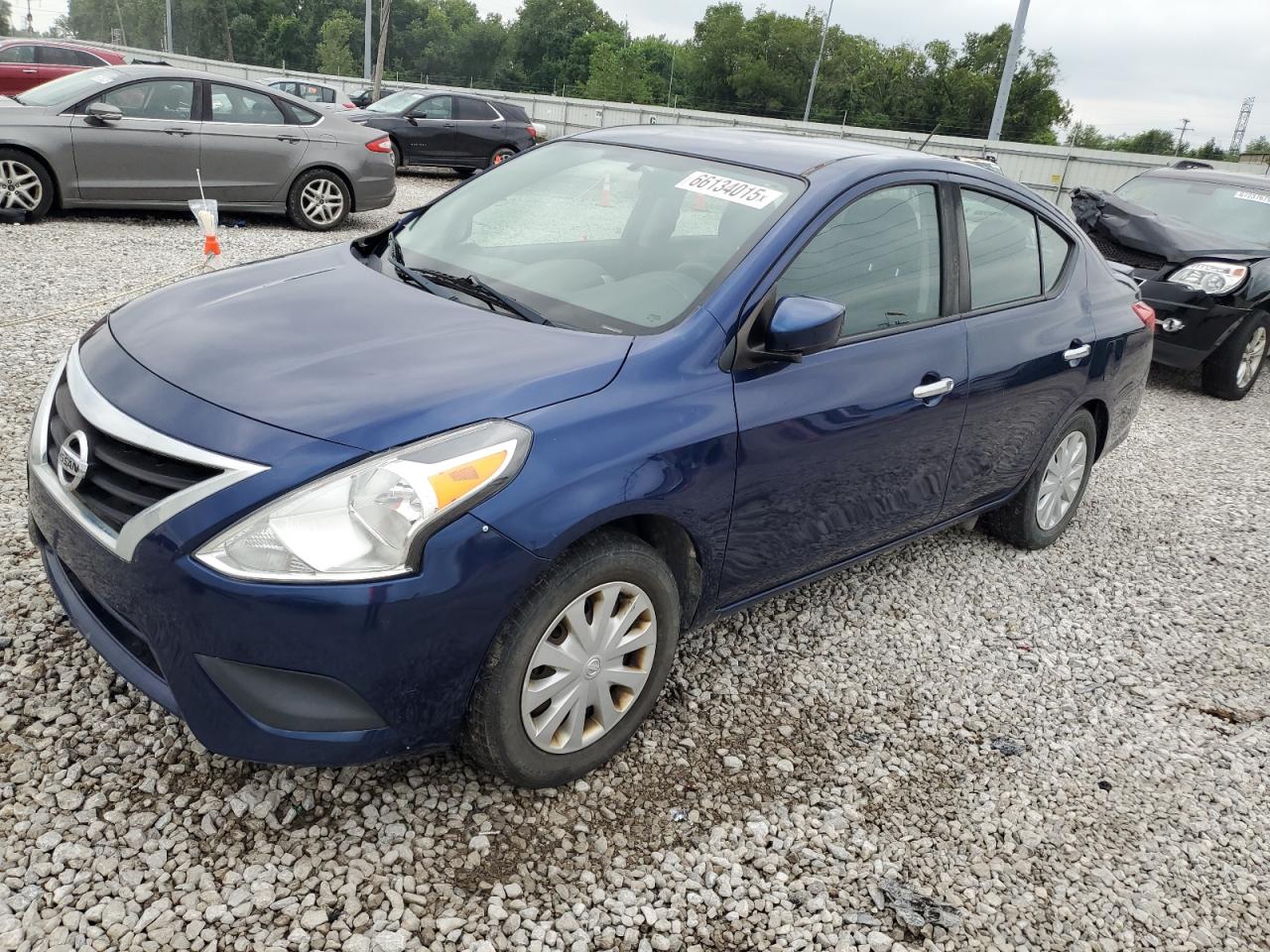 NISSAN VERSA S