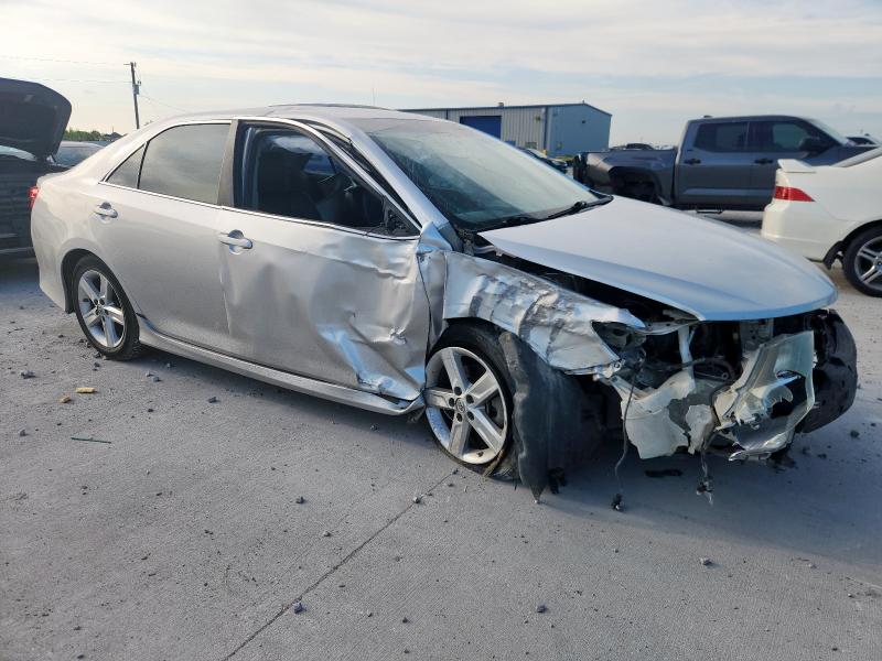 Vin: 4t1bf1fk5eu311358, lot: 64301575, toyota camry l 20144