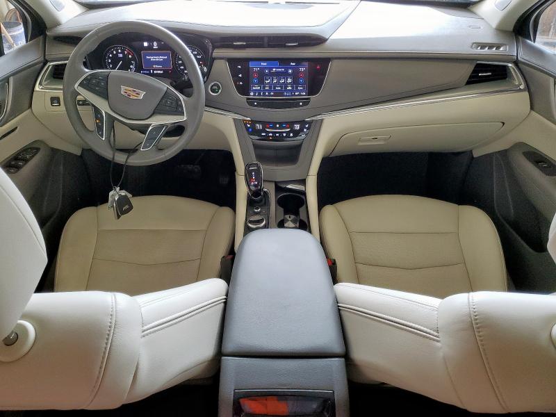 2022 CADILLAC XT5 PREMIU 1GYKNCRS1NZ166363