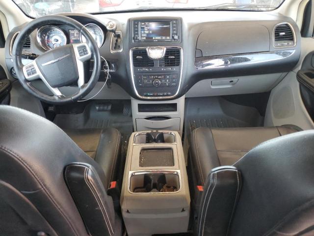 2015 CHRYSLER TOWN & COU 2C4RC1BG4FR673418