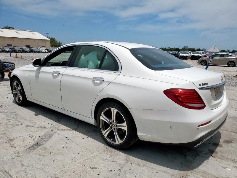 2019 MERCEDES-BENZ E 300 WDDZF4JB3KA488148
