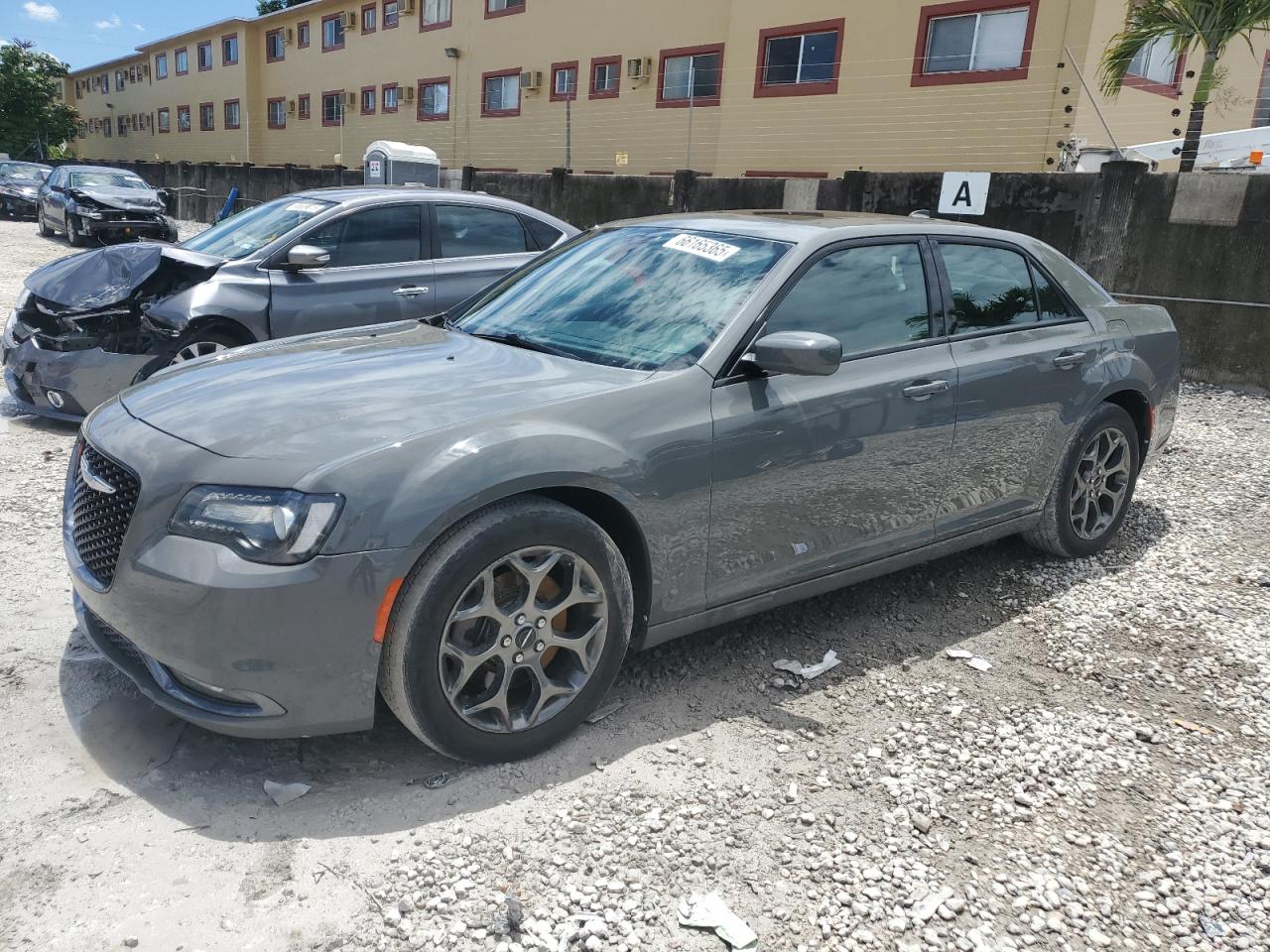 CHRYSLER 300S S