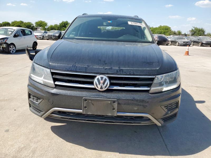 2018 VOLKSWAGEN TIGUAN SE - 3VV2B7AX5JM146496