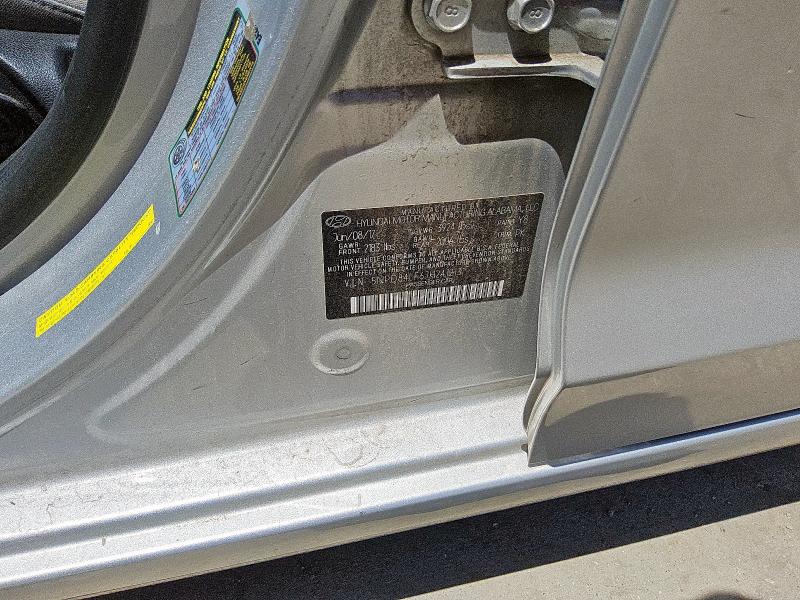 2018 HYUNDAI ELANTRA SEL 5NPD84LF6JH241213