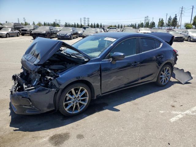 MAZDA 3 TOURING
