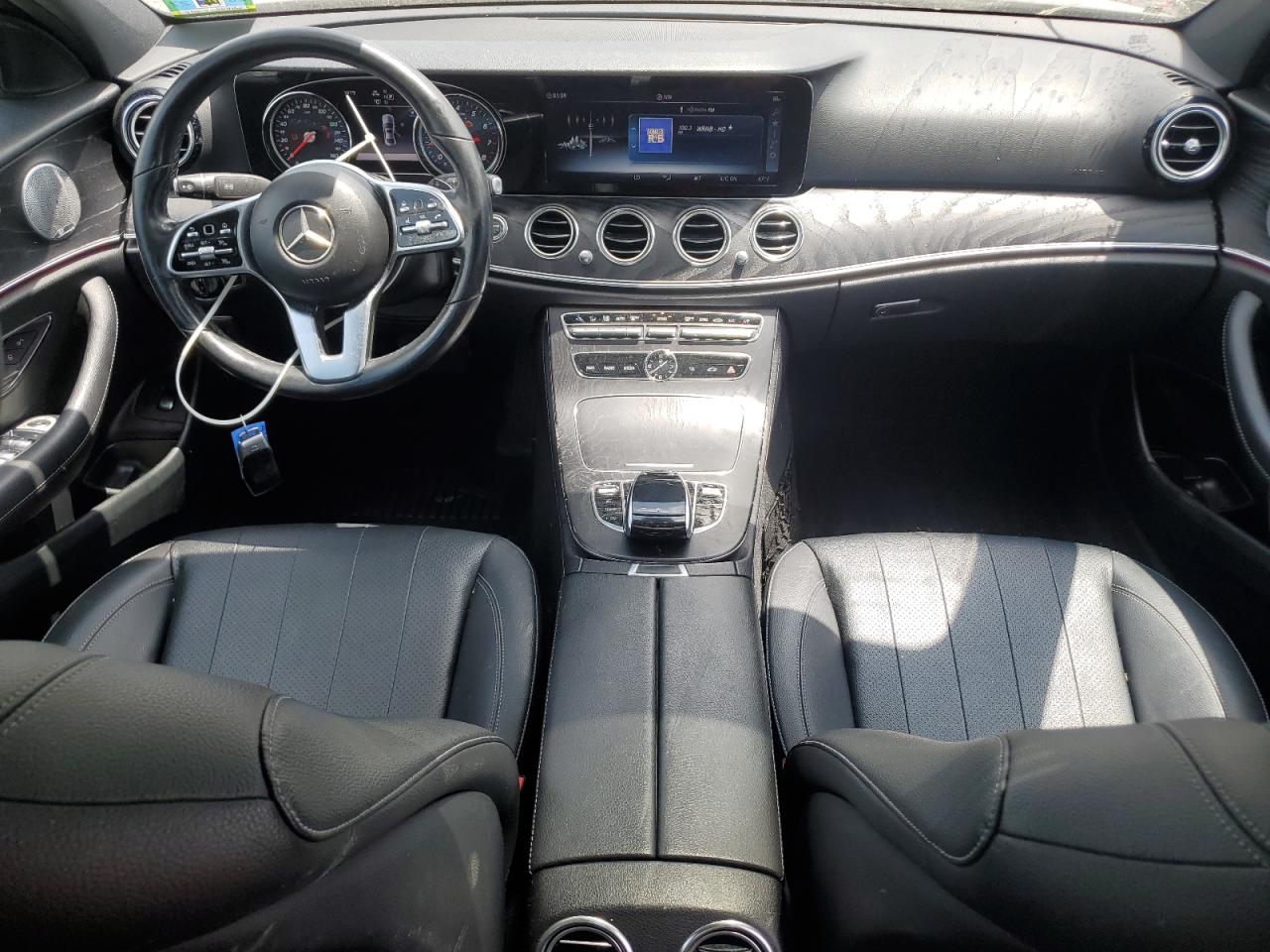 MERCEDES-BENZ E-CLASS 300 4MATIC