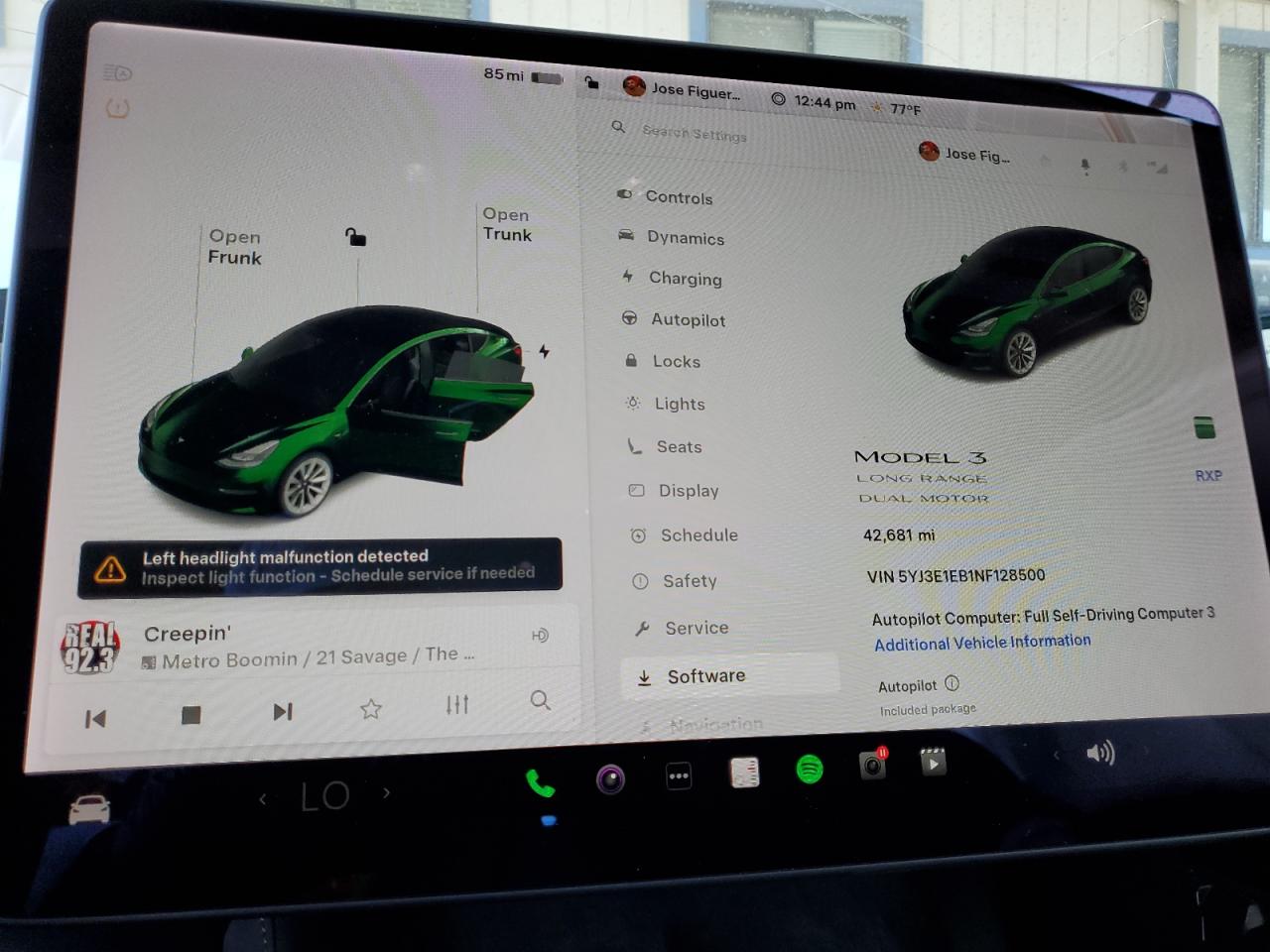 TESLA MODEL 3