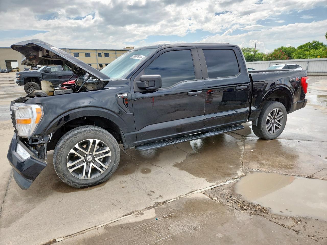 FORD F-150 SUPERCREW