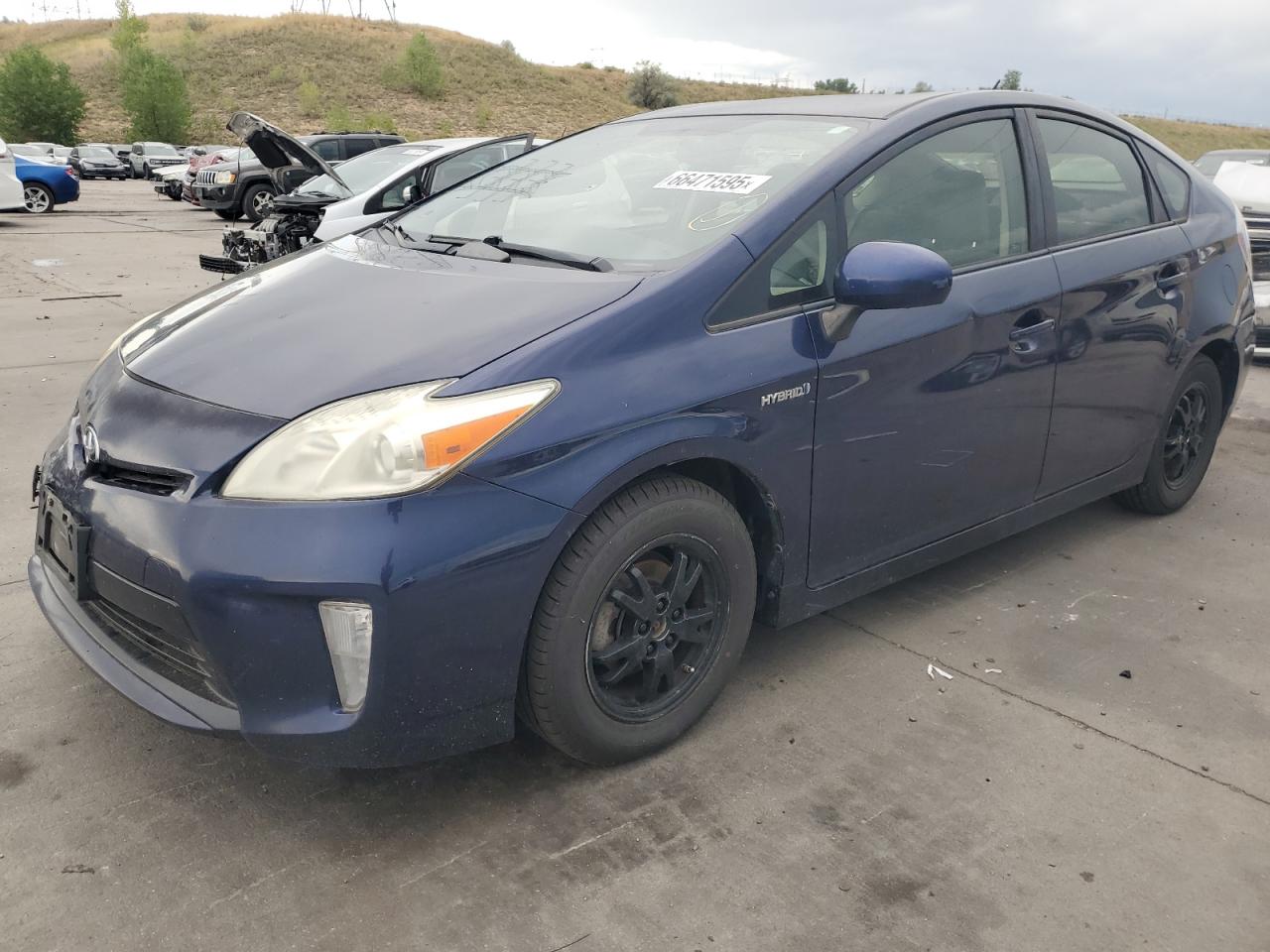TOYOTA PRIUS