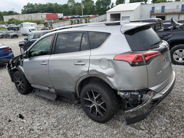 2018 TOYOTA RAV4 SE JTMJFREV4JJ249554