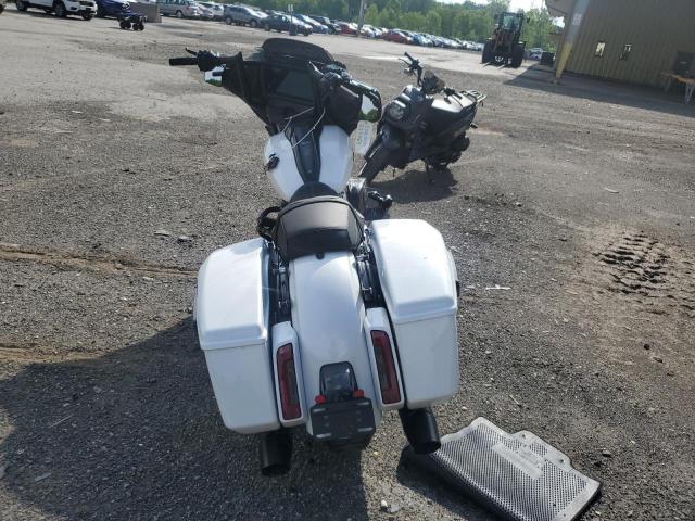 2024 HARLEY-DAVIDSON FLHX 1HD1KB714RB651320