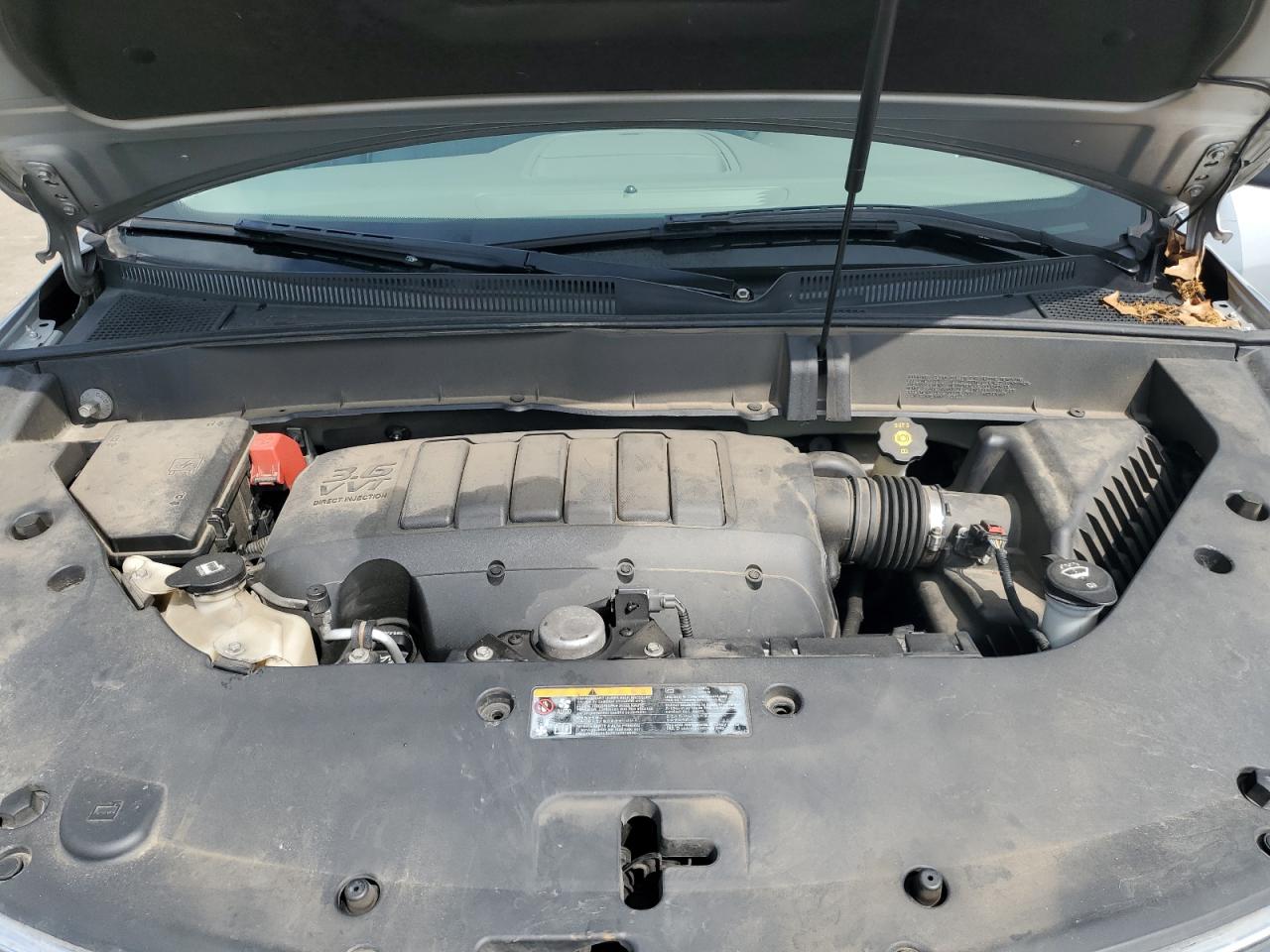 CHEVROLET TRAVERSE LS