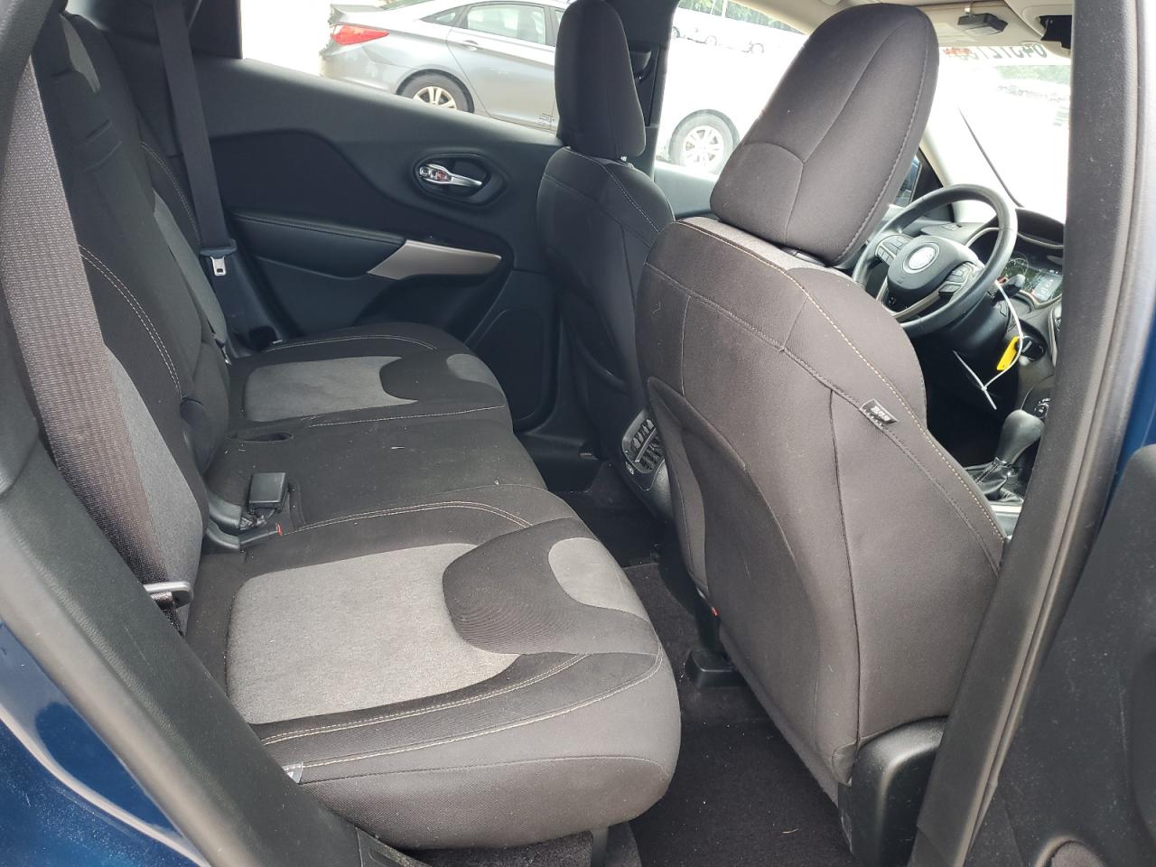 JEEP GRAND CHEROKEE LATITUDE