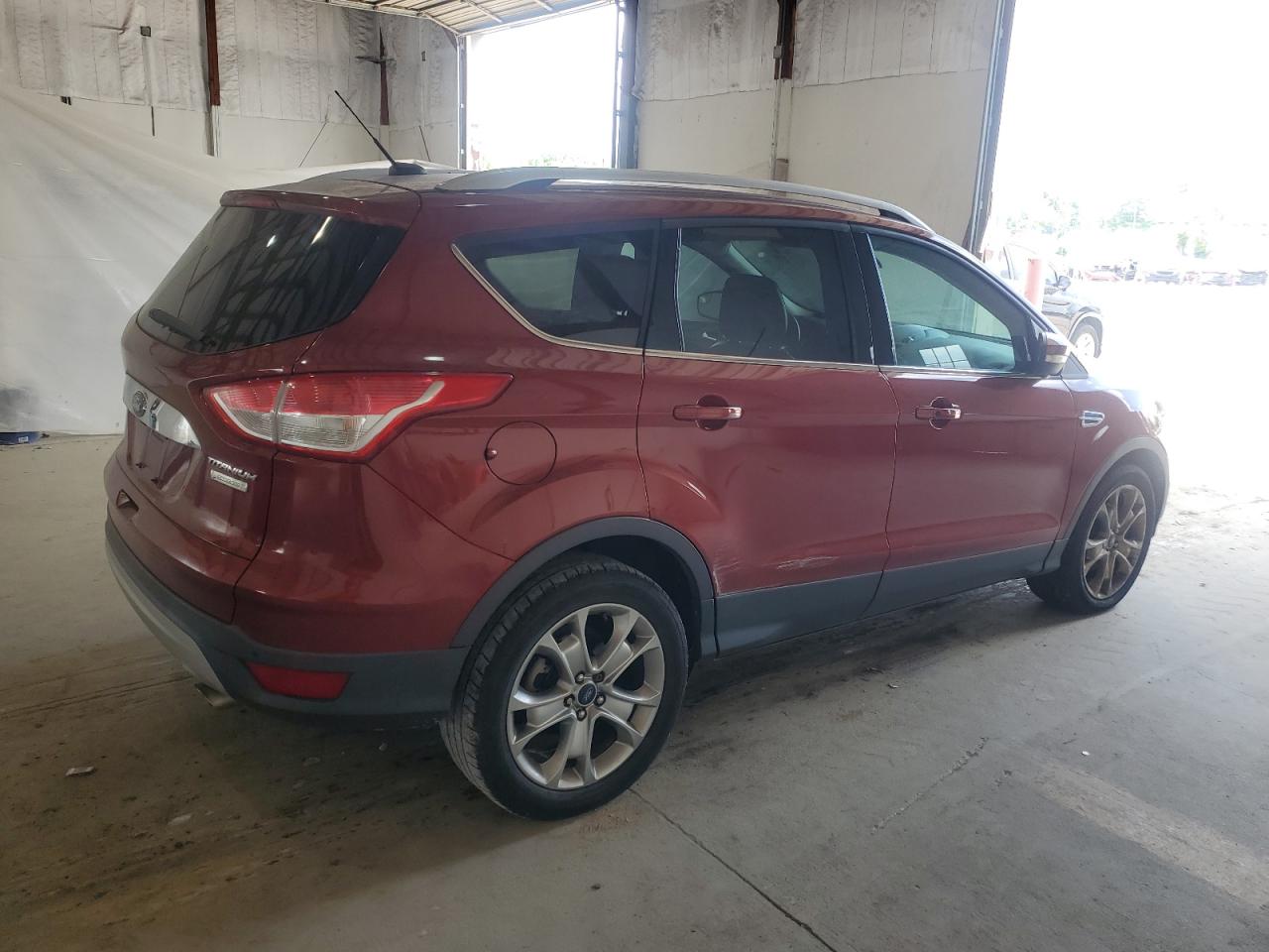 FORD ESCAPE TITANIUM