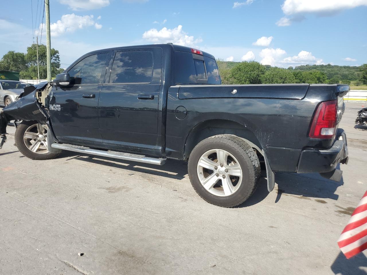 RAM 1500 SPORT