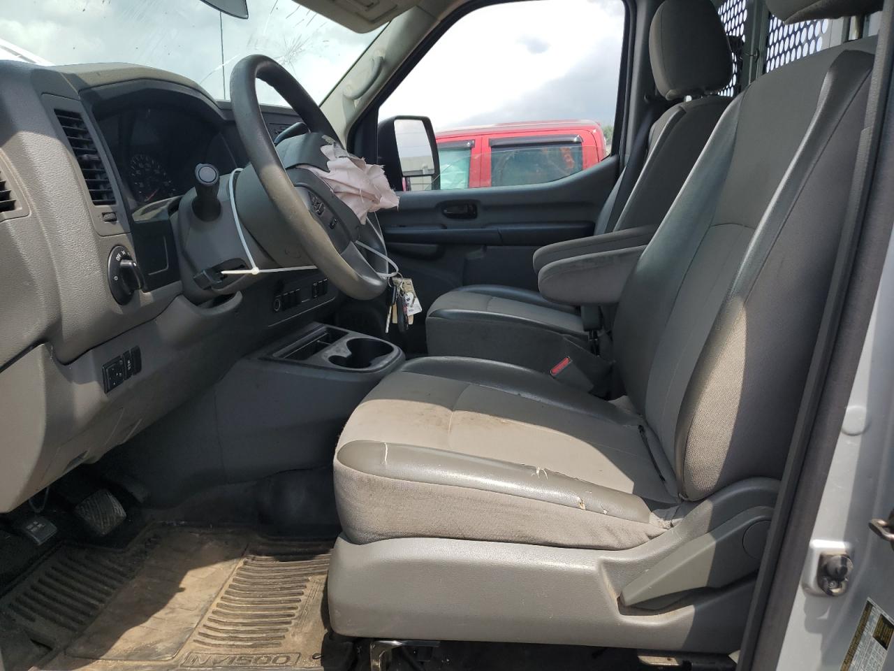 NISSAN NV1500 1500 S