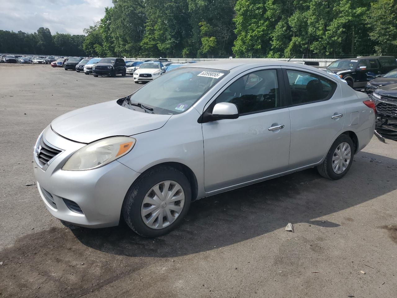 NISSAN VERSA S