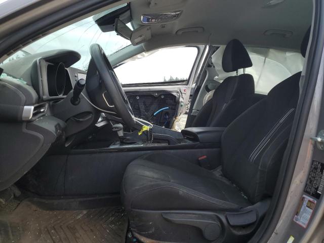 2022 HYUNDAI ELANTRA SE KMHLM4AG2NU352366