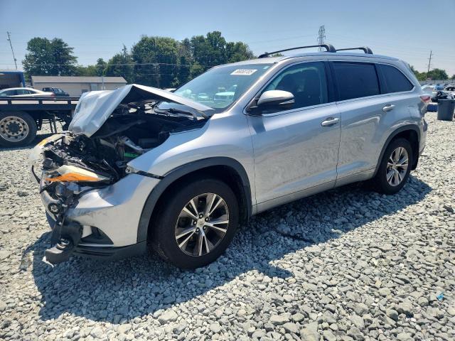TOYOTA HIGHLANDER