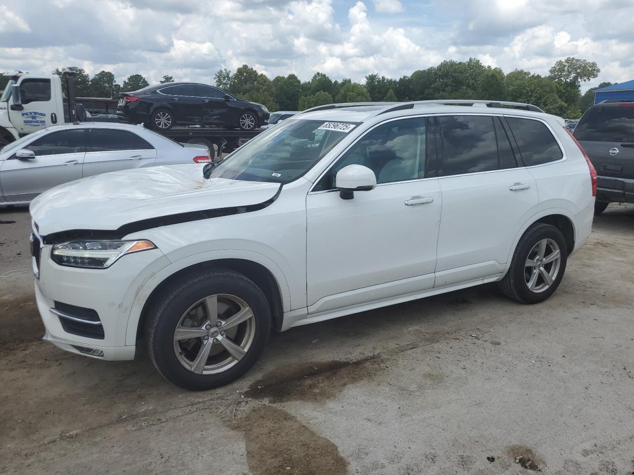 VOLVO XC90 T5 MOMENTUM