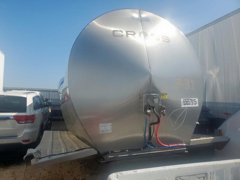 POLAR TANKER 2023 silver   3H6KR4321P3116765 photo #3
