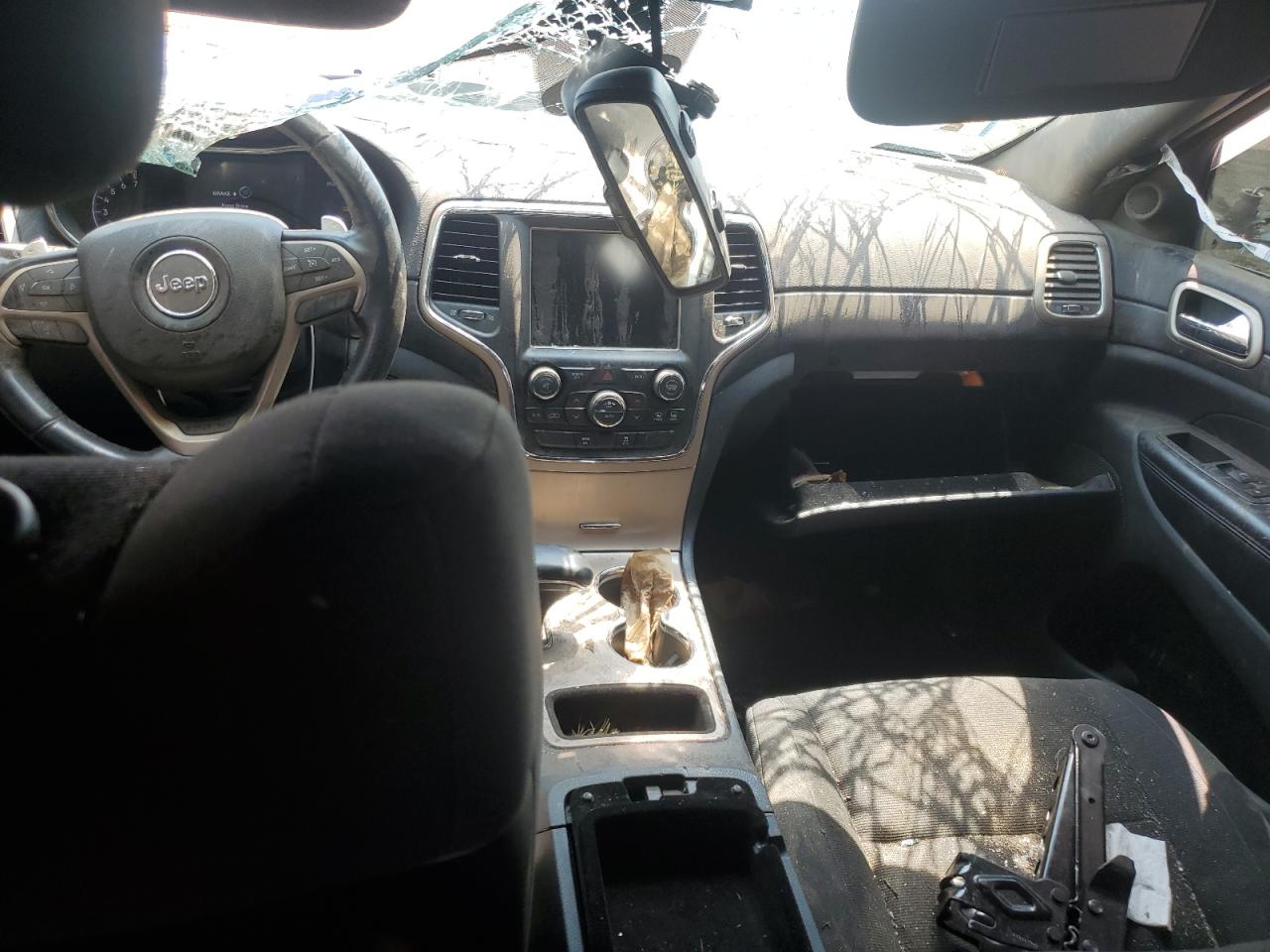 JEEP GRAND CHEROKEE LAREDO