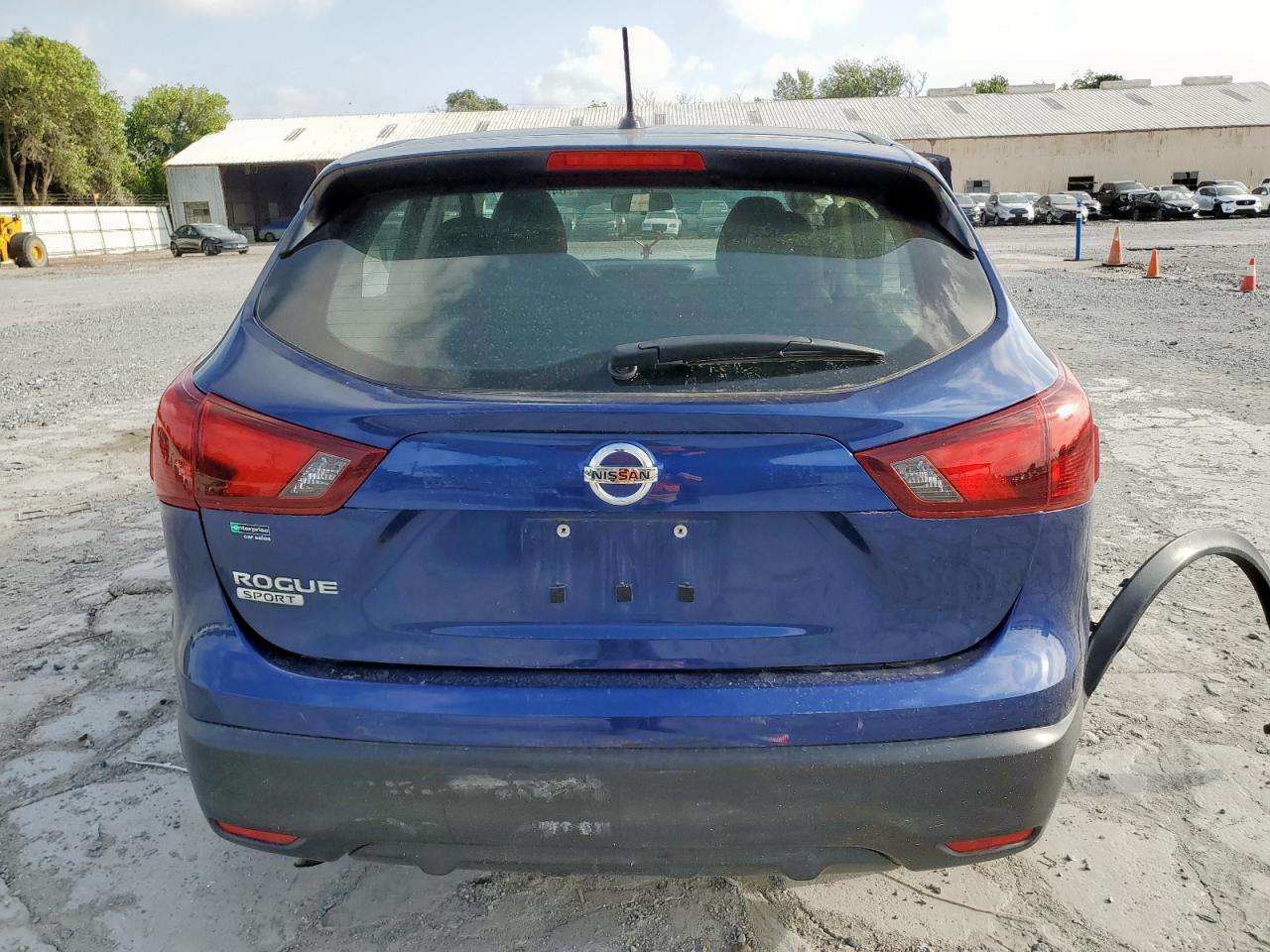 NISSAN ROGUE SPORT S