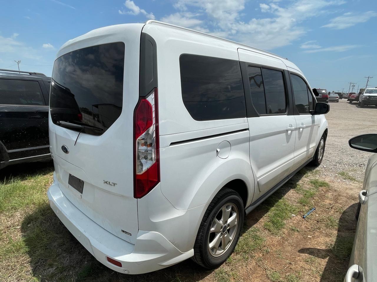 FORD TRANSIT CONNECT XLT