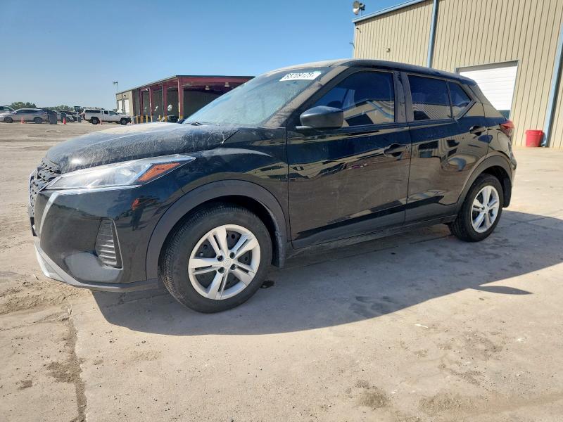 NISSAN KICKS S