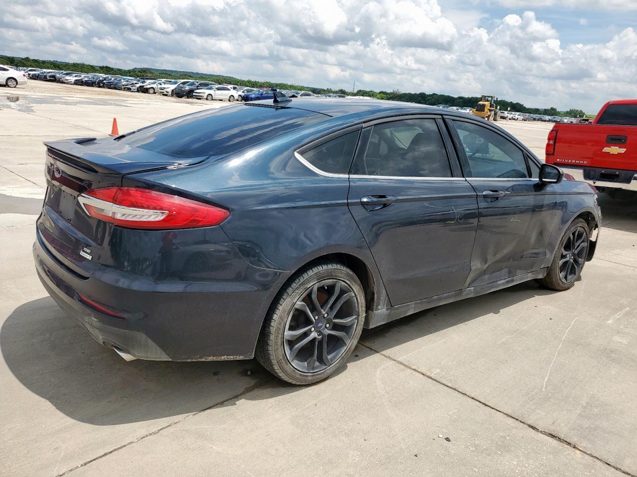 FORD FUSION SE
