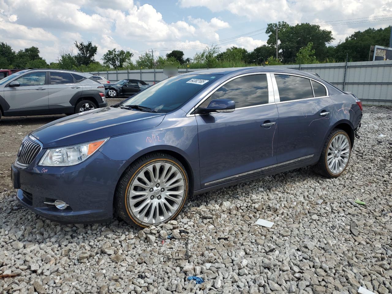 BUICK LACROSSE PREMIUM