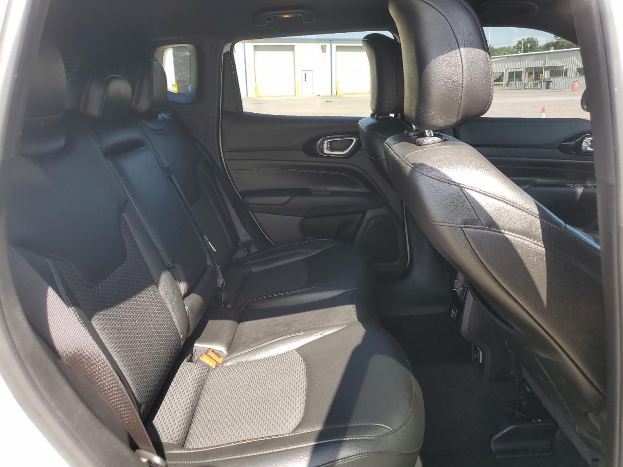 JEEP COMPASS LATITUDE