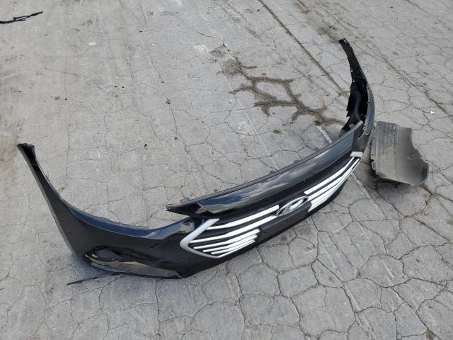 2018 HYUNDAI ELANTRA SE - 5NPD74LF0JH350933