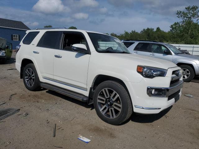 2018 TOYOTA 4RUNNER SR - JTEBU5JR9J5557335