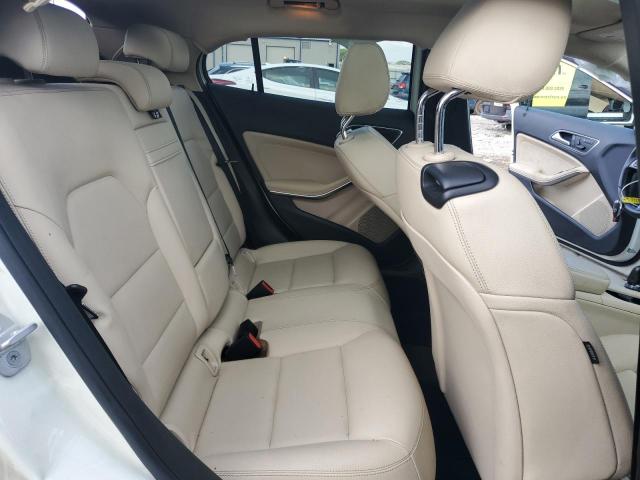 2016 MERCEDES-BENZ GLA 250 4M WDCTG4GB5GJ229537