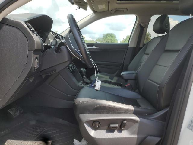 2018 VOLKSWAGEN TIGUAN SE 3VV3B7AX5JM077894