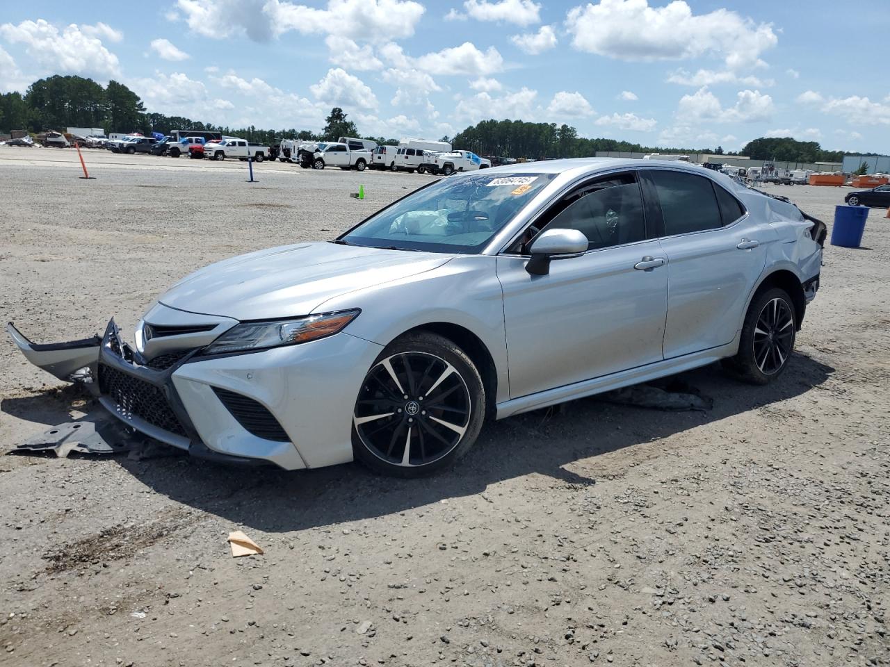 TOYOTA CAMRY XSE