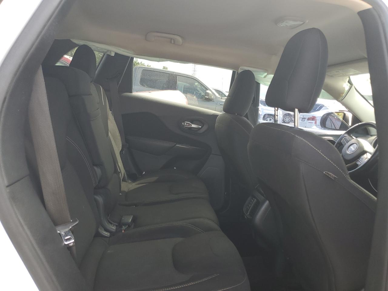 Jeep Cherokee l 2016