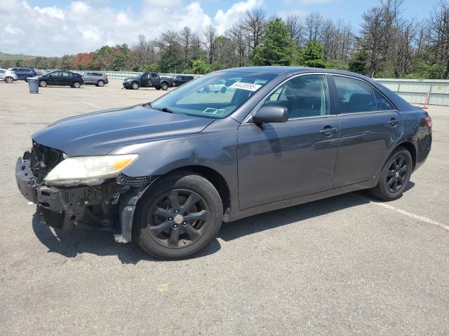 TOYOTA CAMRY BASE