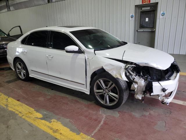 2015 VOLKSWAGEN PASSAT SEL - 1VWCM7A30FC069259