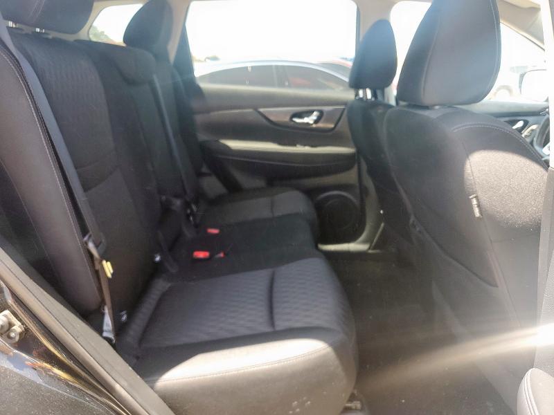 2017 NISSAN ROGUE S KNMAT2MT4HP551305