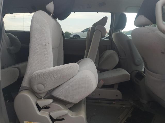 2015 TOYOTA SIENNA LE 5TDKK3DC1FS664418